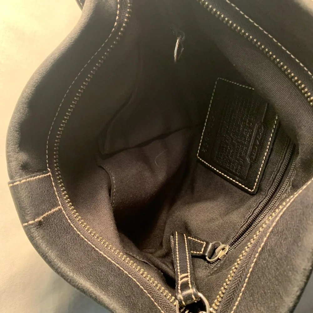 Vintage Coach all leather bag. - Picture 6 of 6